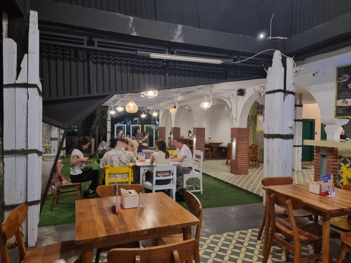 Attara Inn Senggigi Kültér fotó